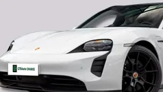 Usado 2023 Porsche Taycan Sedan | € 92.900 (Super Preço)