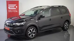 Preto Usado 2024 Dacia Jogger Essentiel Monovolume | € 18.950 (Preço justo)