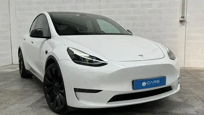 Branco Usado 2022 Tesla Model Y SUV | € 34.800 (Preço justo)