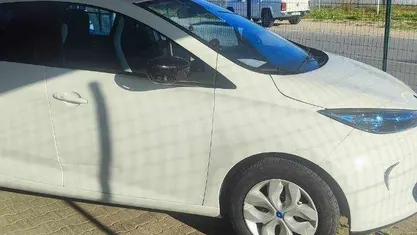 Branco Usado 2015 Renault Zoe Citadino | € 8.500 (Preço justo)