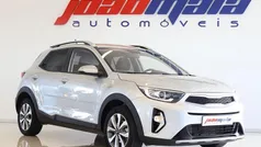 Usado 2024 Kia Stonic SUV | € 18.900 (Preço justo)