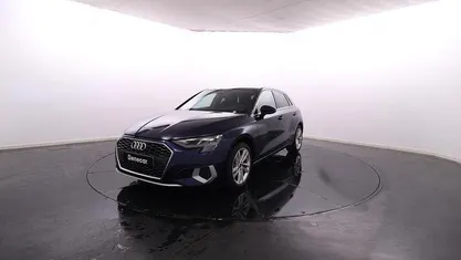 Azul Usado 2024 Audi A3 Sportback e-tron Citadino | € 30.450 (Preço justo)