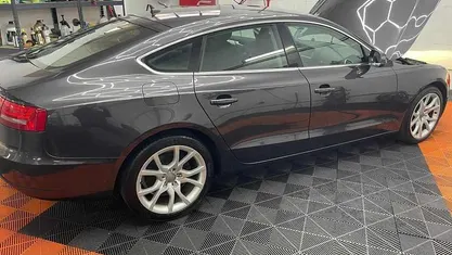 Cinzento Usado 2010 Audi A5 Coupé | € 12.500 (Super Preço)
