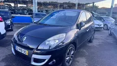 Preto Usado 2011 Renault Scénic III Monovolume | € 5.980 (Super Preço)