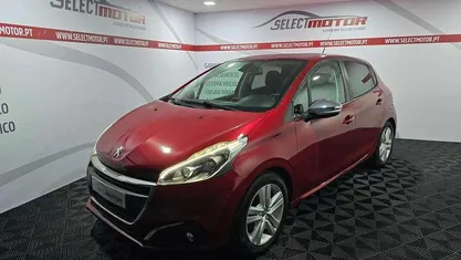 Usado 2018 Peugeot 208 Citadino | € 8.900 (Bom preço)