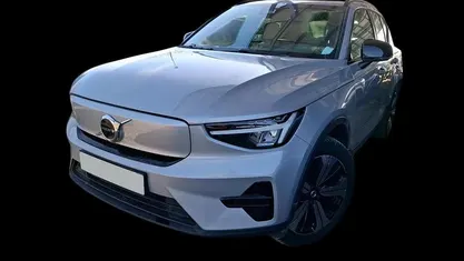 Cinza Usado 2022 Volvo XC40 Core SUV | € 27.900 (Bom preço)