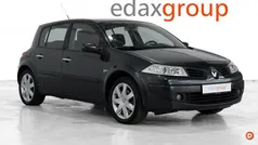 Cinzento Usado 2007 Renault Mégane II | € 2.990 (Preço justo)