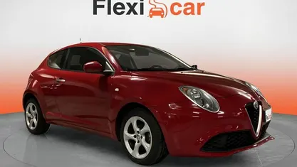 Usado Alfa Romeo MiTo 105 HP (77 kW) 2018 Vermelho Citadino