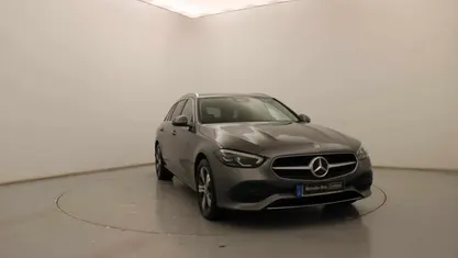 Usado Mercedes C300 Avantgarde 313 HP (230 kW) 2024 Carrinha