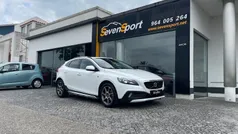 Branco Usado 2016 Volvo V40 Momentum Carrinha | € 15.900 (Preço justo)