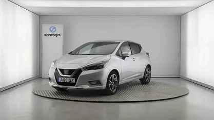 Usado Nissan Micra Acenta 92 HP (67 kW) 2022 Cinzento Citadino