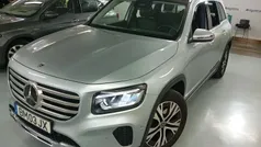 Cinza Usado 2024 Mercedes GLB200 Style SUV | € 54.800