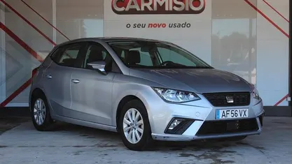 Cinza Usado 2021 Seat Ibiza Style | € 11.900 (Bom preço)