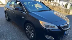 Preto Usado 2011 Opel Astra Carrinha | € 7.500 (Preço justo)