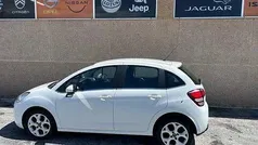 Branco Usado 2016 Citroën C3 Feel Citadino | € 8.900 (Bom preço)