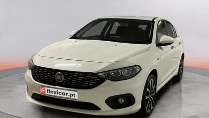 Usado Fiat Tipo Lounge 95 HP (69 kW) 2020 Branco Sedan