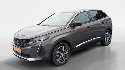 Cinzento Usado 2024 Peugeot 3008 | € 27.074 (Preço justo)
