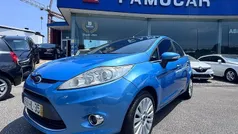 Azul Usado 2009 Ford Fiesta Titanium Citadino | € 5.380 (Preço justo)