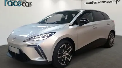 Usado 2023 MG MG4 EV Citadino | € 22.900 (Preço justo)