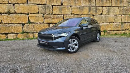 Cinza Usado 2021 Skoda Enyaq iV SUV | € 29.950 (Preço justo)