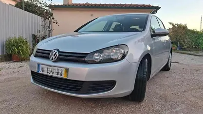 Usado VW Golf VI 105 HP (77 kW) 2010 Citadino