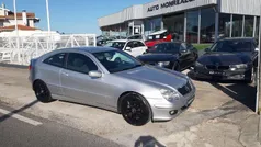 Cinza Usado 2003 Mercedes C180 Coupé | € 7.900