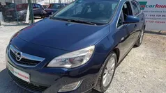 Azul Usado 2011 Opel Astra Cosmo Carrinha | € 7.450 (Preço justo)
