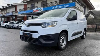 Branco Usado 2022 Toyota Proace Comfort Monovolume | € 15.990 (Preço justo)