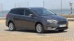 Cinza Usado 2017 Ford Focus Titanium Carrinha | € 7.900 (Preço justo)