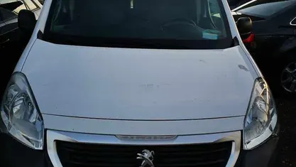 Usado Peugeot Partner 75 HP (55 kW) 2015 Monovolume