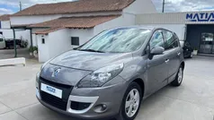 Cinzento Usado 2009 Renault Scénic III Monovolume | € 6.500 (Preço justo)