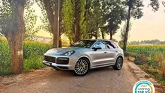 Cinzento Usado 2019 Porsche Cayenne SUV | € 59.990 (Bom preço)