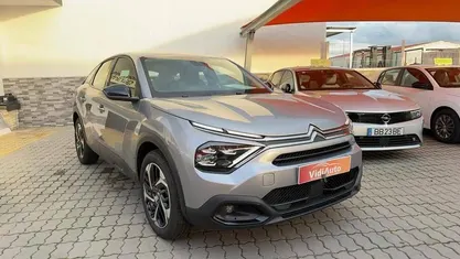 Cinza Usado 2024 Citroën C4 PureTech | € 18.900 (Super Preço)