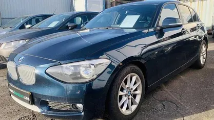 Usado BMW 118 143 HP (105 kW) 2013 Azul Citadino