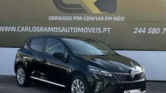 Preto Usado 2024 Renault Clio V Evolution | € 18.900 (Preço justo)