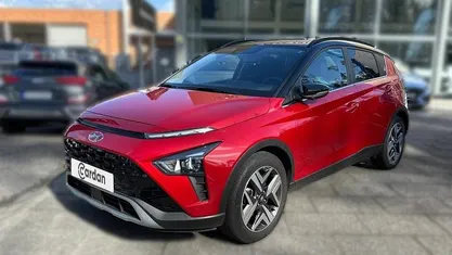 Usado Hyundai Bayon Premium 102 HP (75 kW) 2024 Vermelho SUV