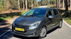 Usado 2017 Peugeot 208 Style Citadino | € 9.900 (Preço justo)