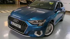 Azul Usado 2021 Audi A3 Sportback e-tron Sedan | € 25.900 (Preço justo)