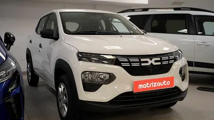 Branco Novo 2025 Dacia Spring Essentiel Citadino | € 16.990 (Preço justo)