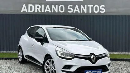Branco Usado 2017 Renault Clio IV LIMITED | € 11.900 (Preço justo)