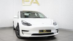 Branco Usado 2021 Tesla Model 3 Standard Range Plus Sedan | € 24.980 (Preço justo)