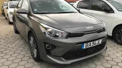 Verde Usado 2023 Kia Rio Citadino | € 20.500 (Preço justo)