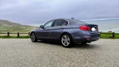 Cinzento Usado 2019 BMW 318 Sport Line Sedan | € 19.990 (Super Preço)