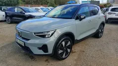 Cinzento Usado 2024 Volvo XC40 Core SUV | € 45.900 (Preço justo)