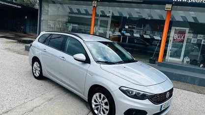 Cinzento Usado 2021 Fiat Tipo Wagon Carrinha | € 14.990 (Preço justo)