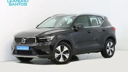 Usado Volvo XC40 211 HP (155 kW) 2022 Preto SUV