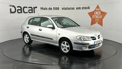 Usado Nissan Almera 90 HP (66 kW) 2001 Cinzento
