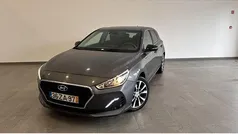 Cinzento Usado 2019 Hyundai i30 Style Citadino | € 20.500 (Preço justo)