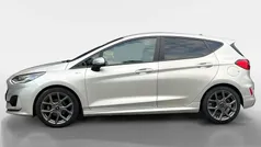 Cinza Usado 2022 Ford Fiesta ST-Line Citadino | € 17.900 (Preço justo)