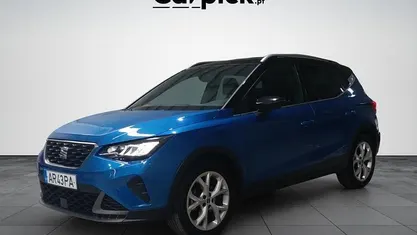 Azul Usado 2022 Seat Arona FR SUV | € 16.590 (Preço justo)